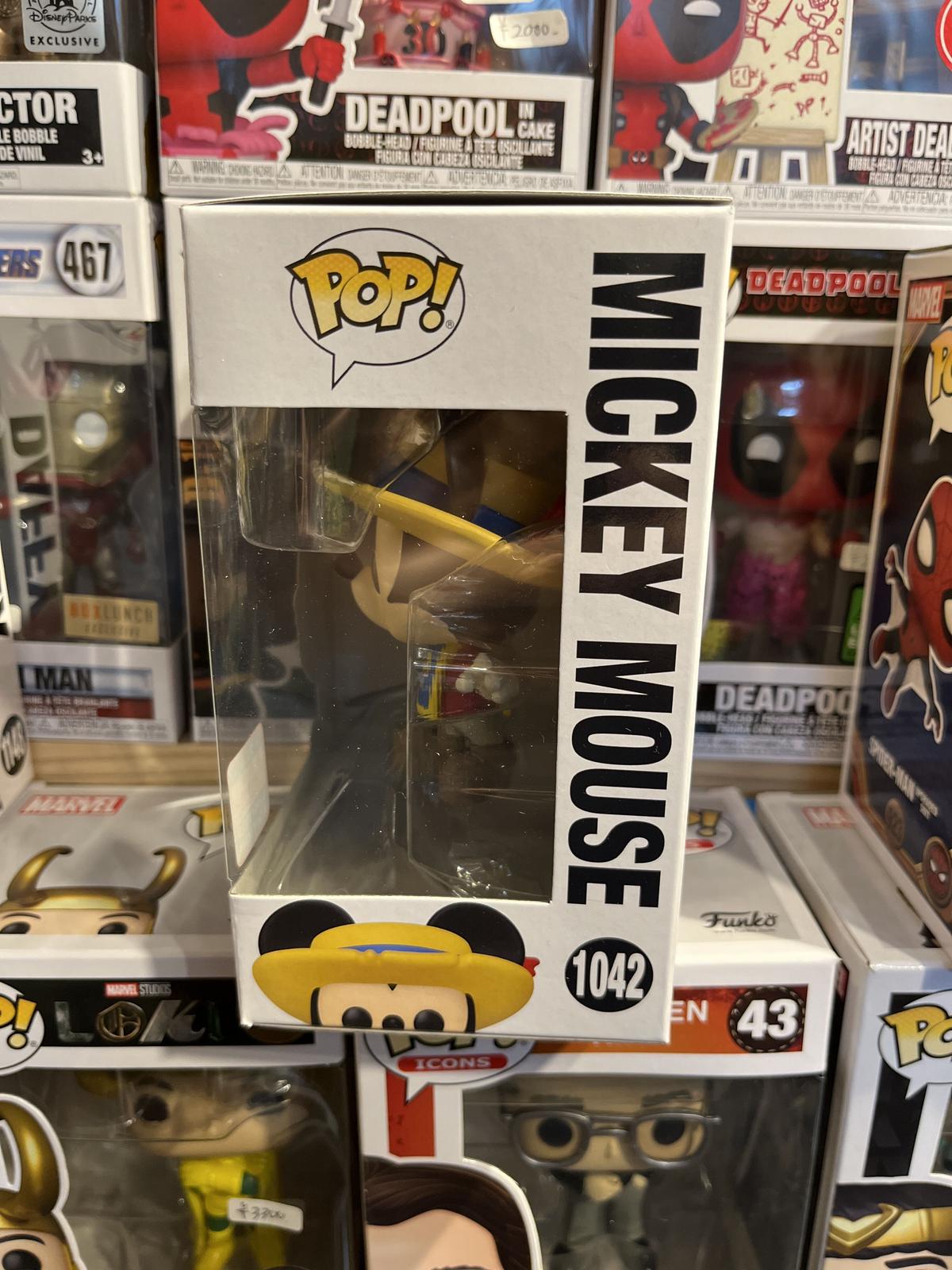 Usa直輸入 Pop Disney ミッキー ドナルド グーフィーの三銃士 ミッキーマウ Usa直輸入 Pop Disney ミッキー ドナルド グーフィーの三銃士 ミッキーマウ