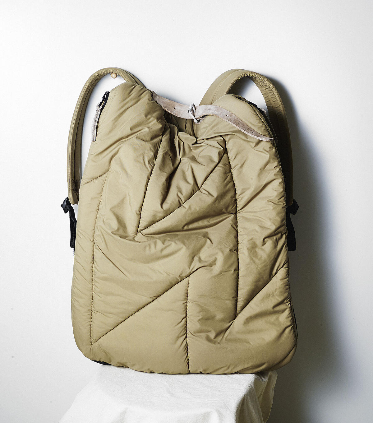 HK08 BACKPACK L The Store