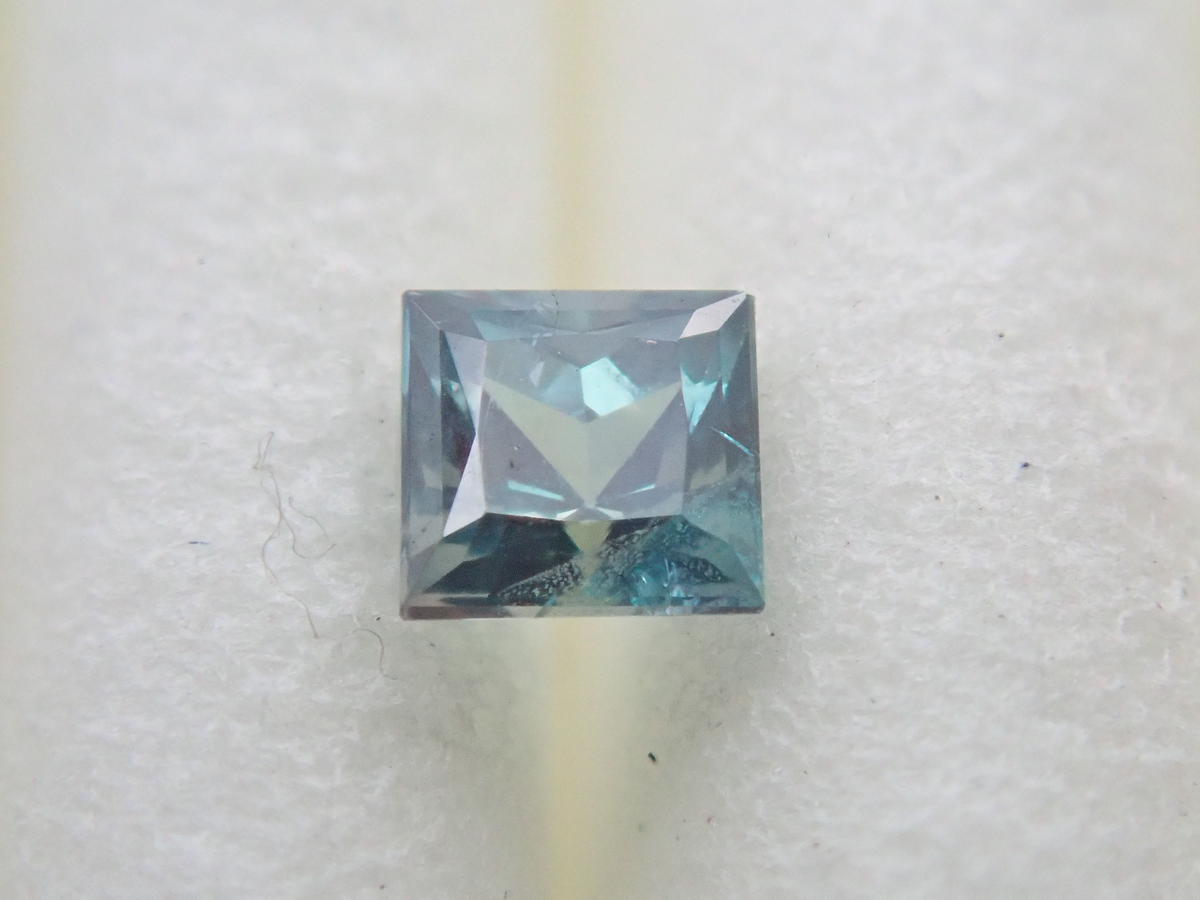 好評継続中 6 30まで限定販売 アレキサンドライト 宝石 ルース ０ ７２ｃｔ リアルサープラス Www Thilankahotel Com