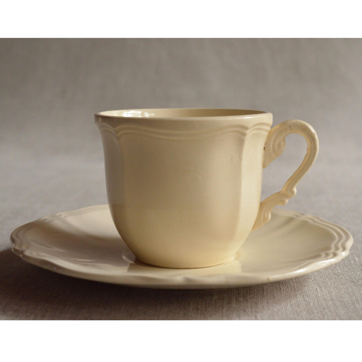 Digoin et Sarreguemines 花リムのコーヒーカップ&ソーサーB | Rei...
