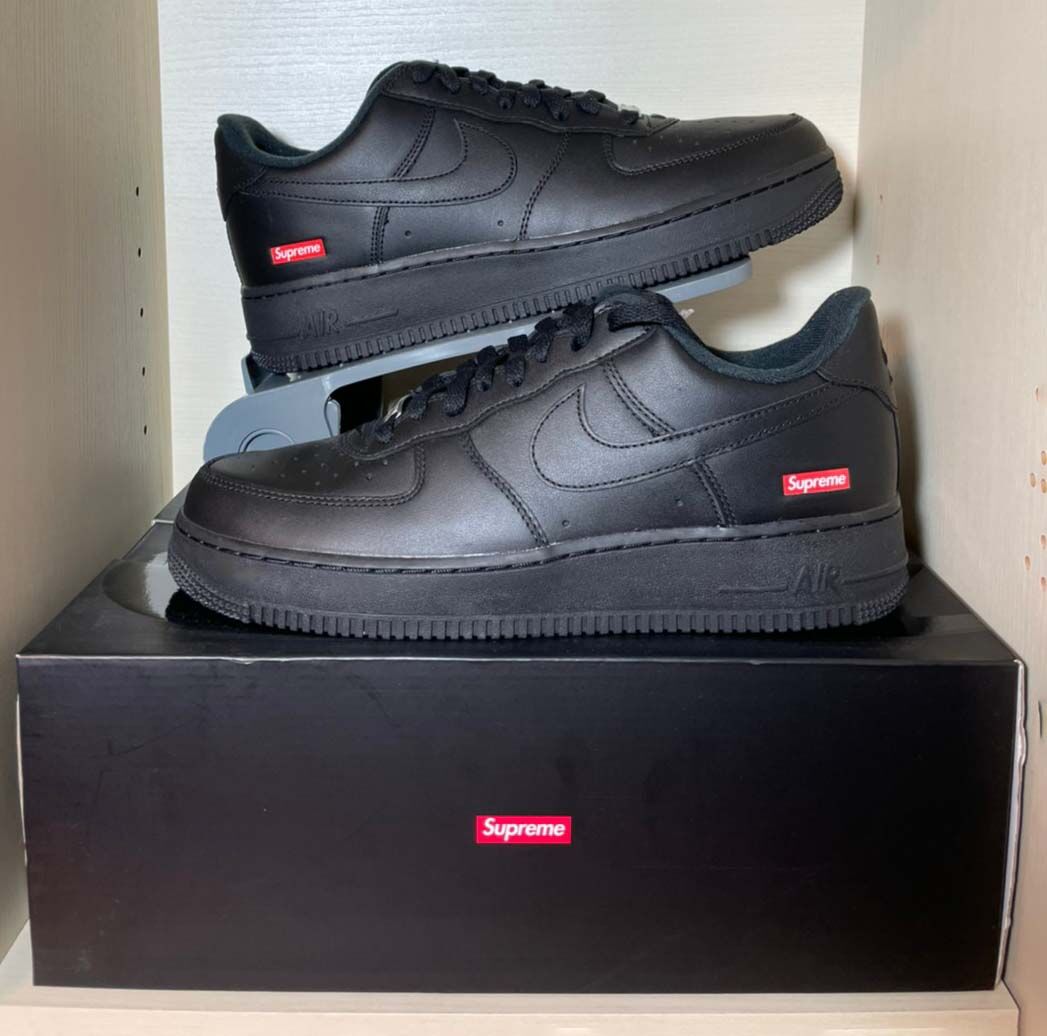 【送料込/最安値】新品 NIKE AIR FORCE 1 LOW BLACK
