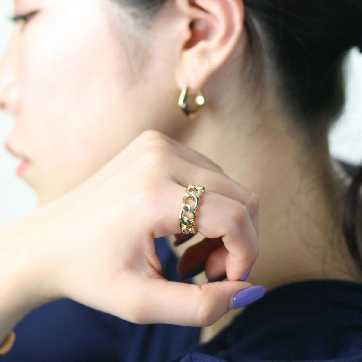 FADE, RING 'CHAIN'
