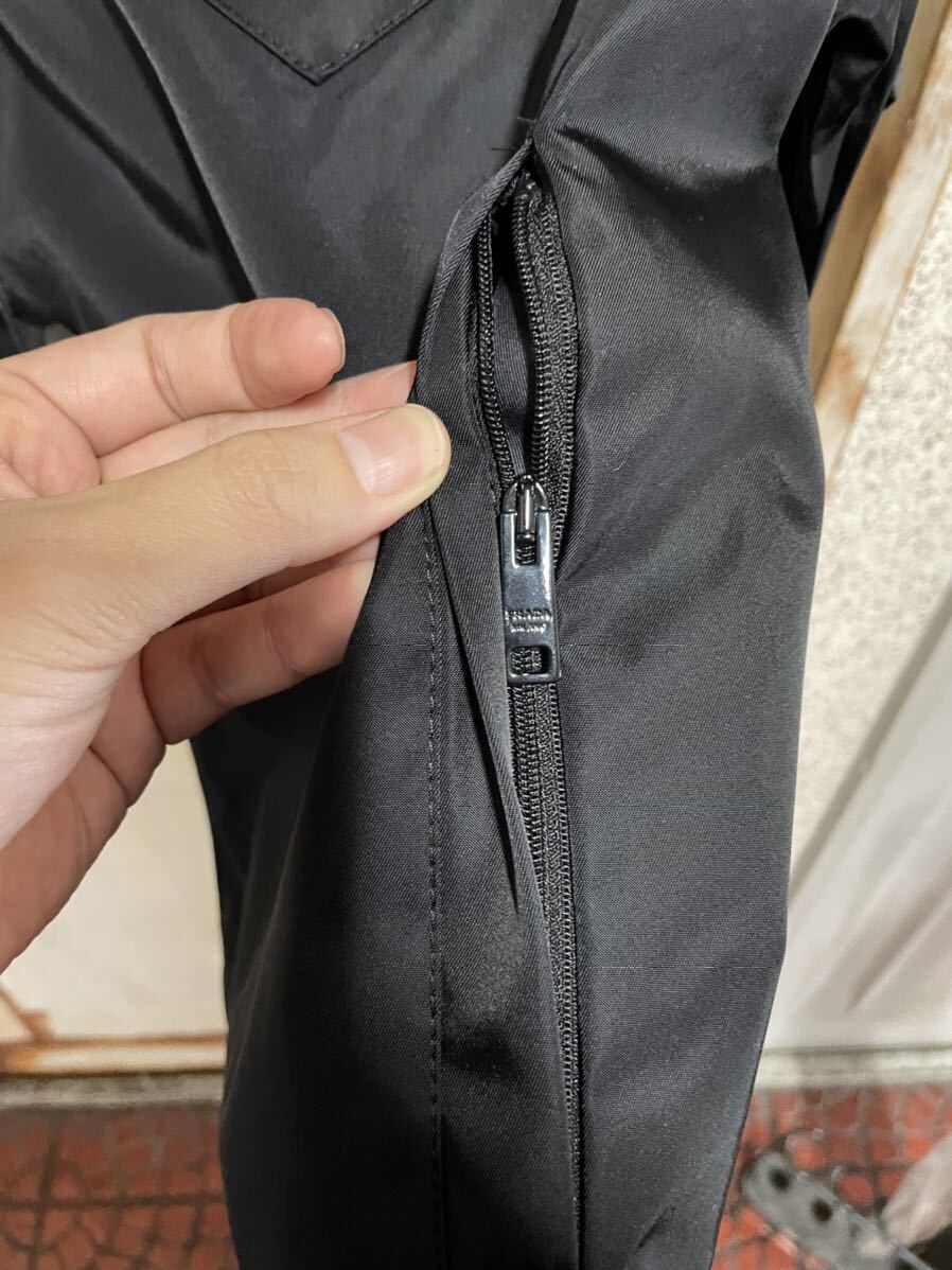 新品☆PRADA Re Nylon 三角プレートロゴ ナイロン 半袖シャツ