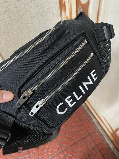 新品☆CELINE Hedi Simane セリーヌ ブランドロゴ プリント ラージ 新品☆CELINE Hedi Simane セリーヌ ブランドロゴ プリント ラージ