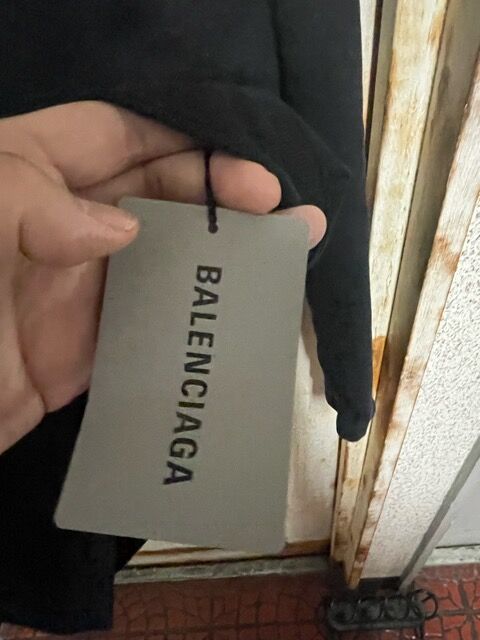 貴重XL新品 BALENCIAGA CITIES PARIS ブランド 刺繍ロゴ ...
