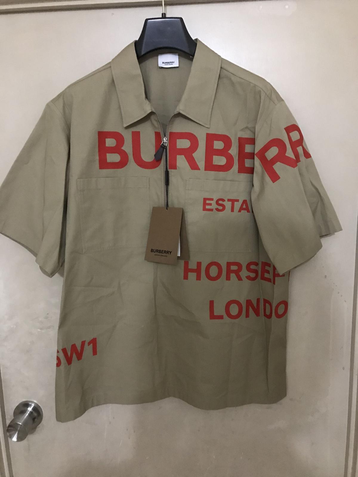 新品タグ付き☆BURBERRY Horseferry ハーフジップ 半袖シャツ | SOH 新品タグ付き☆BURBERRY Horseferry ハーフジップ 半袖シャツ | SOH