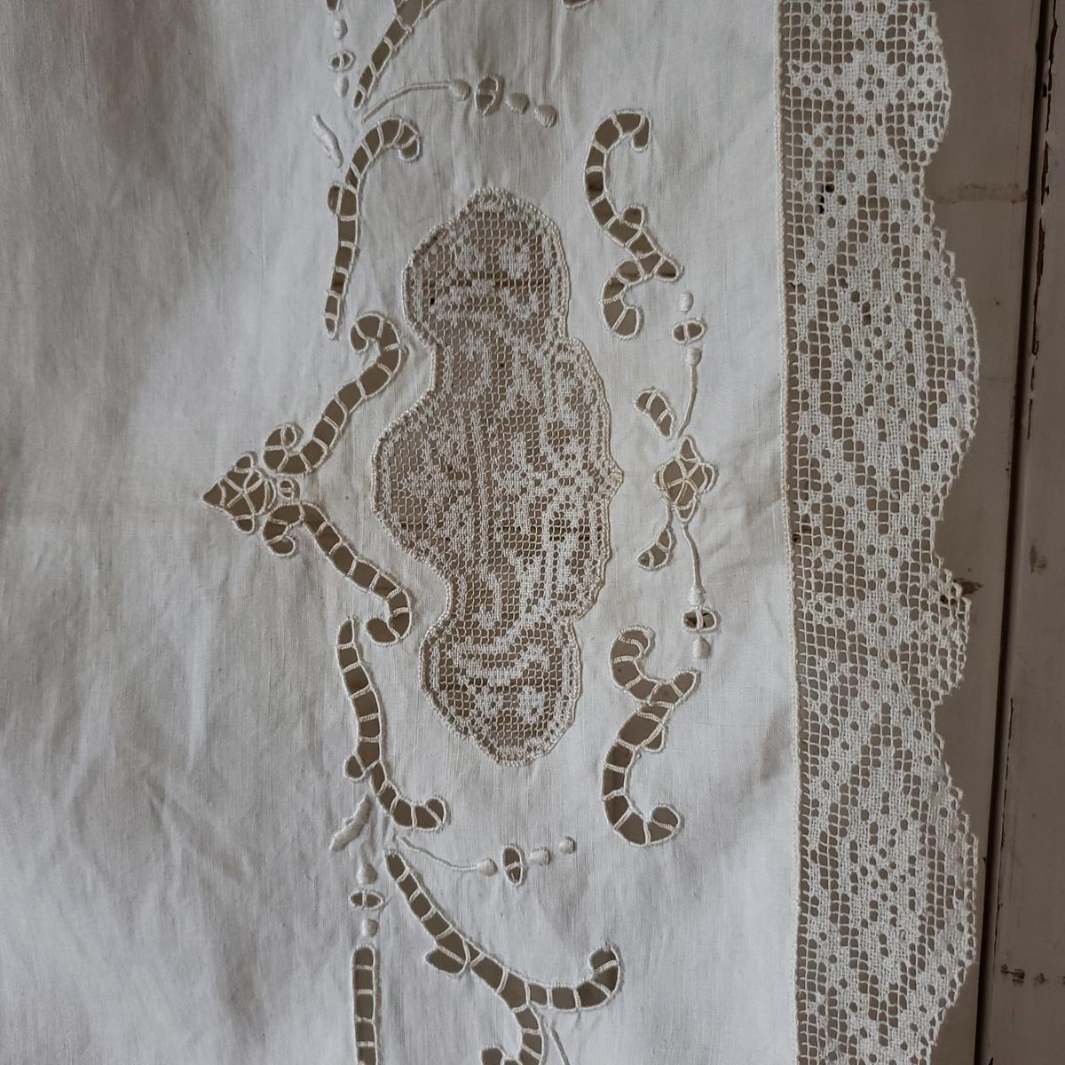 アンティーク極細リネン＆フィレレース フラワーリボンカットワーク