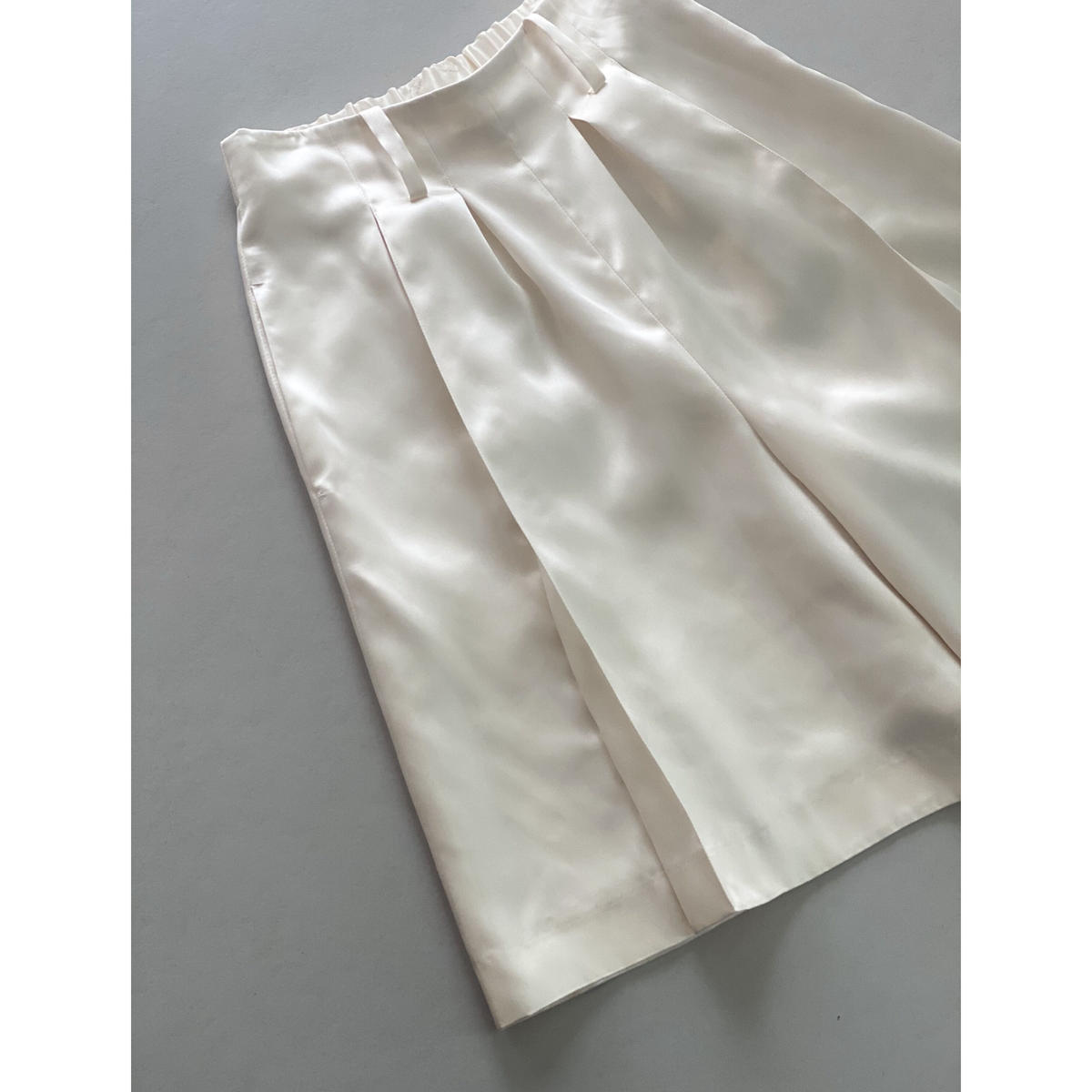 ritsuko karita プリーツスカート グレー neuroid.uprrp.edu