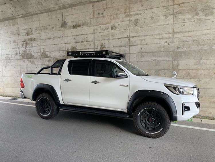 ROS FIELD ロスフィールド 製トヨタ ハイラックス 125 専用 ルーフ