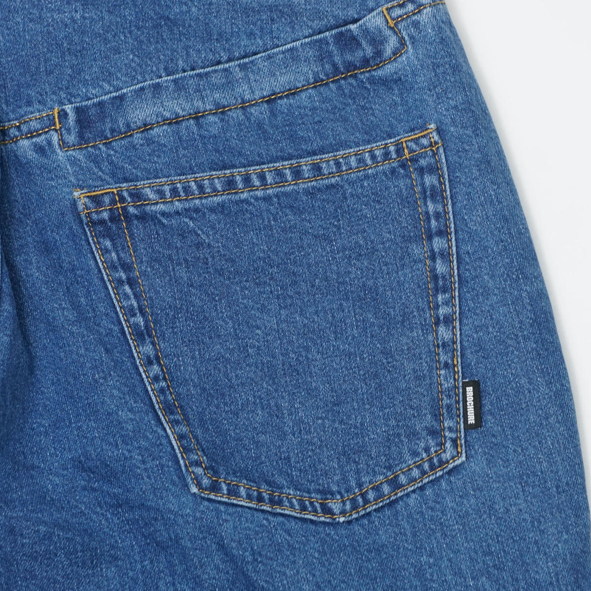 BROCHURE 1P DENIM | STEEP GRADE SHARP CURVES