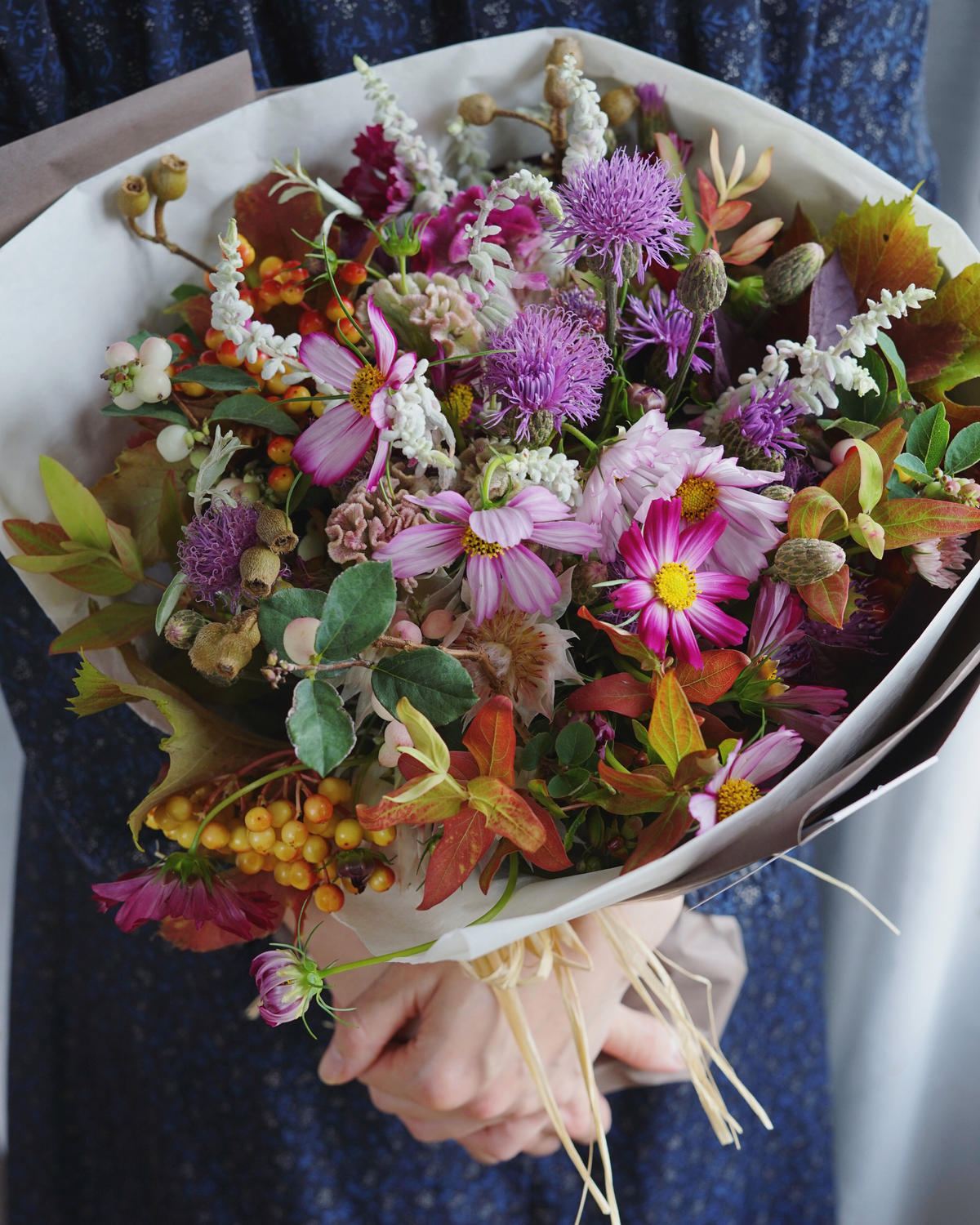 市場 切り花の福袋 送料無料 本数15本以上 グリーンを添えて 季節のお花を5種類以上 花丈 草丈 葉もの 45cm