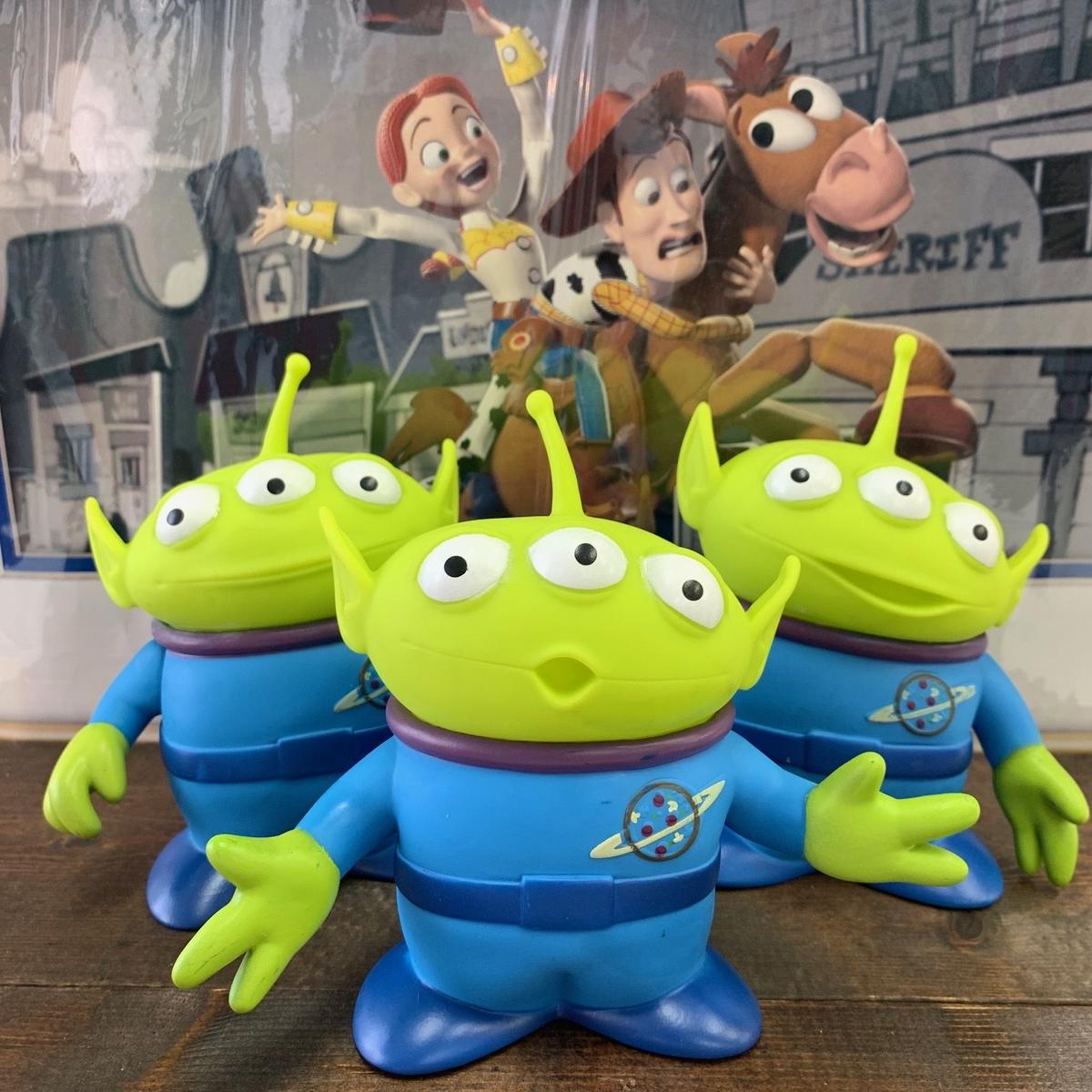 リトル・グリーン・メン／エイリアン マスコット こたつ お正月