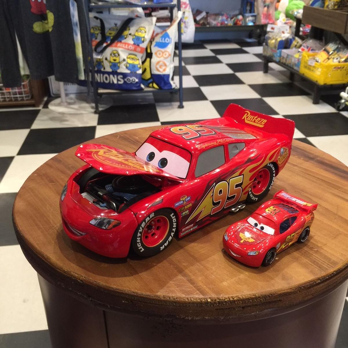 Disney Pixar Cars JADA TOYS社 マックイーン赤 1/24スケールダ...