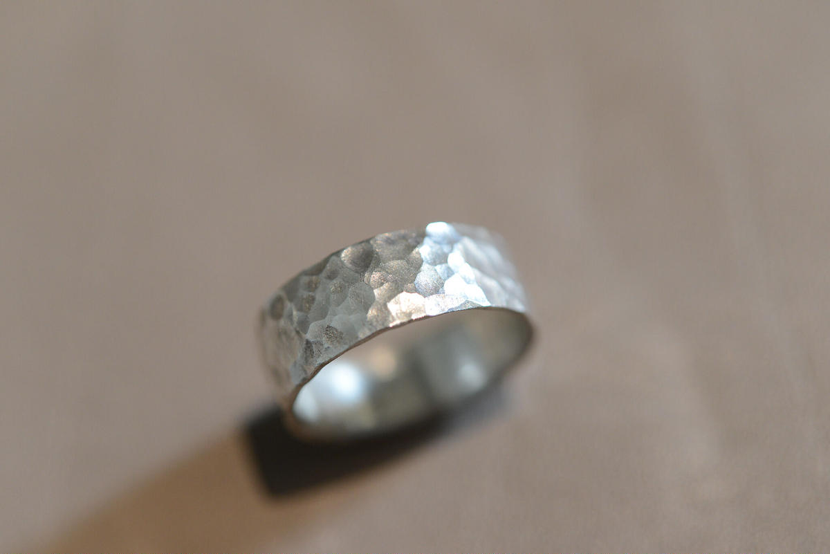 アンティーク調しっかり槌目リング / Silver925 / 7.0mm | Sou. je...