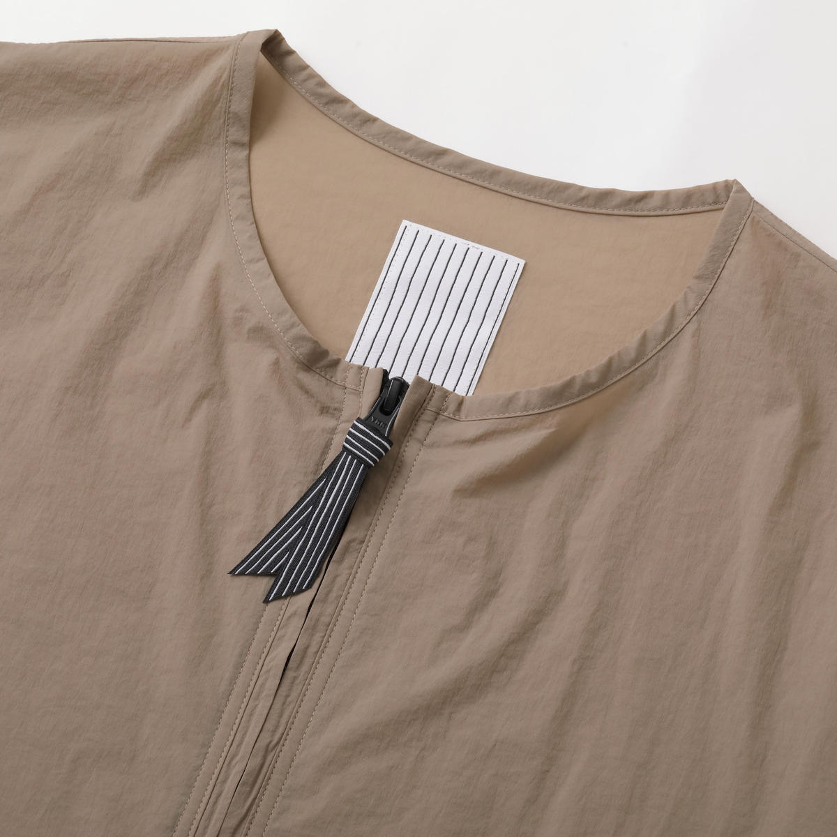 S.F.C HALF ZIP NYLON SHIRT Beige【SFCSS23SPS01】(N)