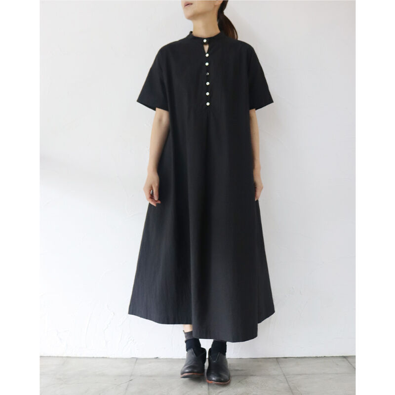 再入荷**MAGALI マガリ 天日干しコットン・ペザントドレス #ブラック