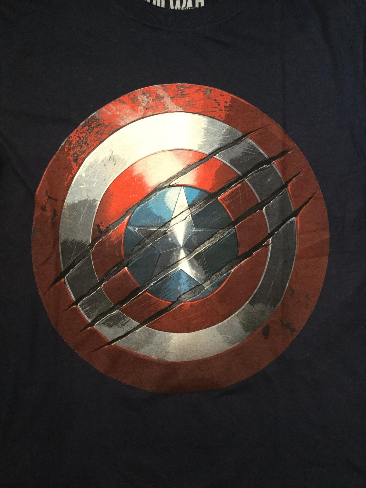 Captain America シールド Swingtoys