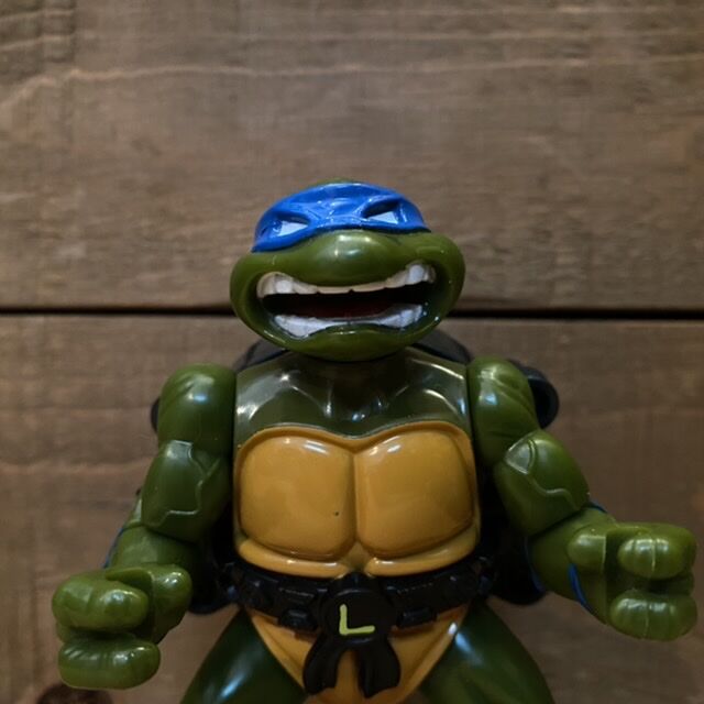 Turtles Talkin Leonardo Figure タートルズ レオナルド フィ
