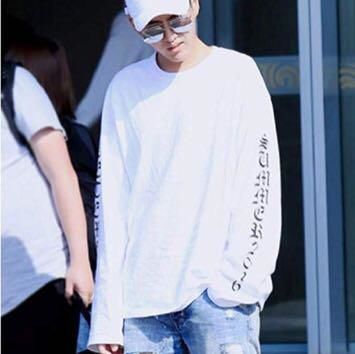 袖ロゴ ロンt 3代目 Jsb 登坂広臣着用 男女兼用 Bts 格好いい カッコいい お洒落 袖ロゴ ロンt 3代目 Jsb 登坂広臣着用 男女兼用 Bts 格好いい カッコいい お洒落