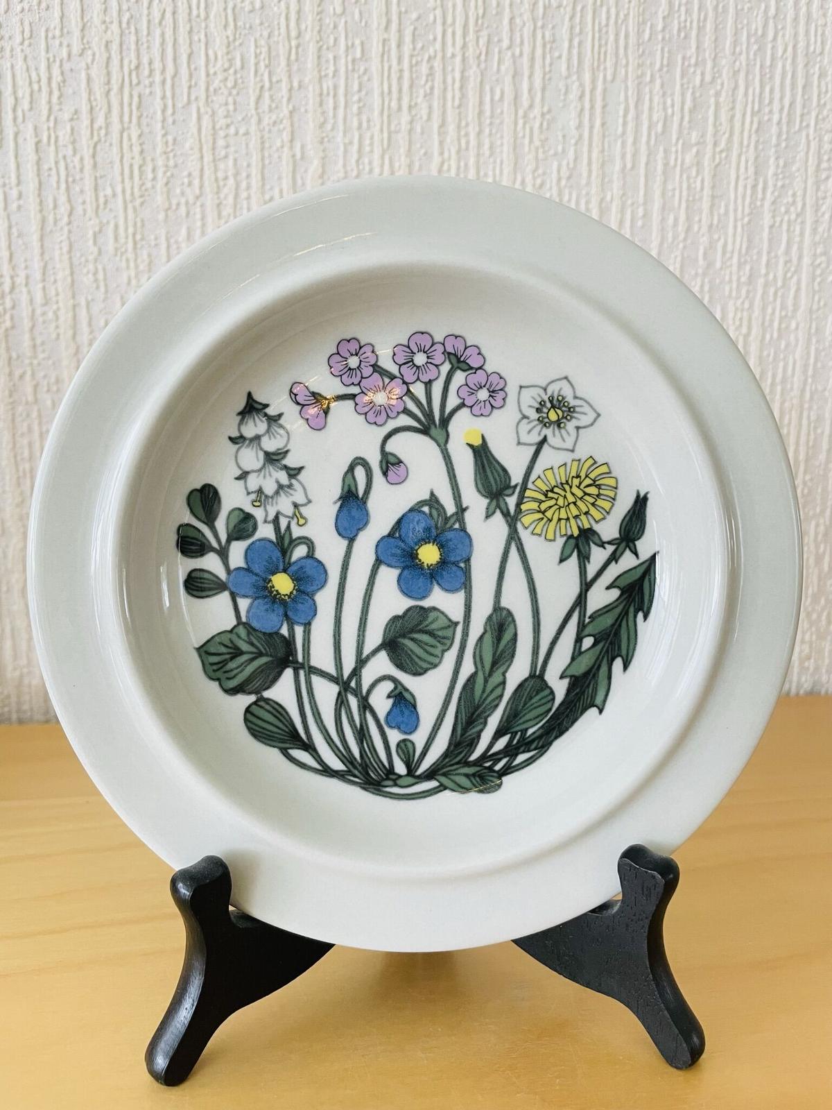 アラビア フローラ プレート 約26㎝ C エステリ・トムラ ビンテージ アラビア フローラ プレート 約26㎝ C エステリ・トムラ ビンテージ