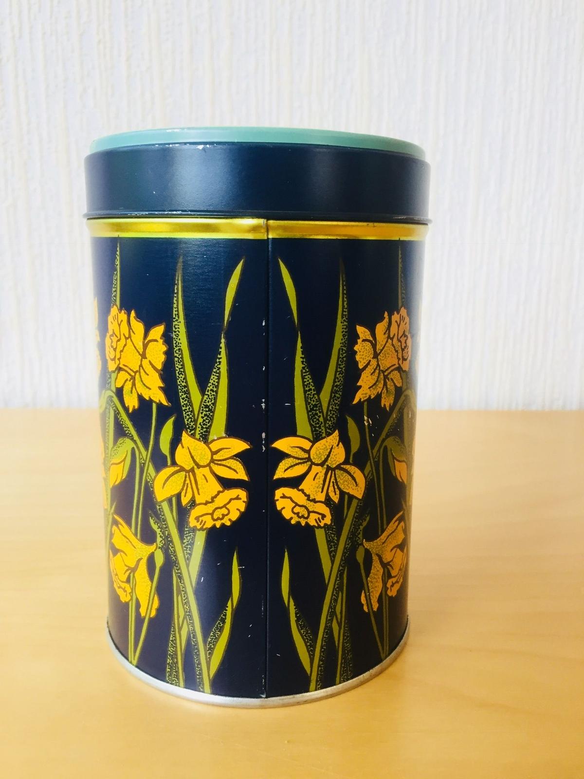 希少 イヤマちゃん ヴィンテージ缶