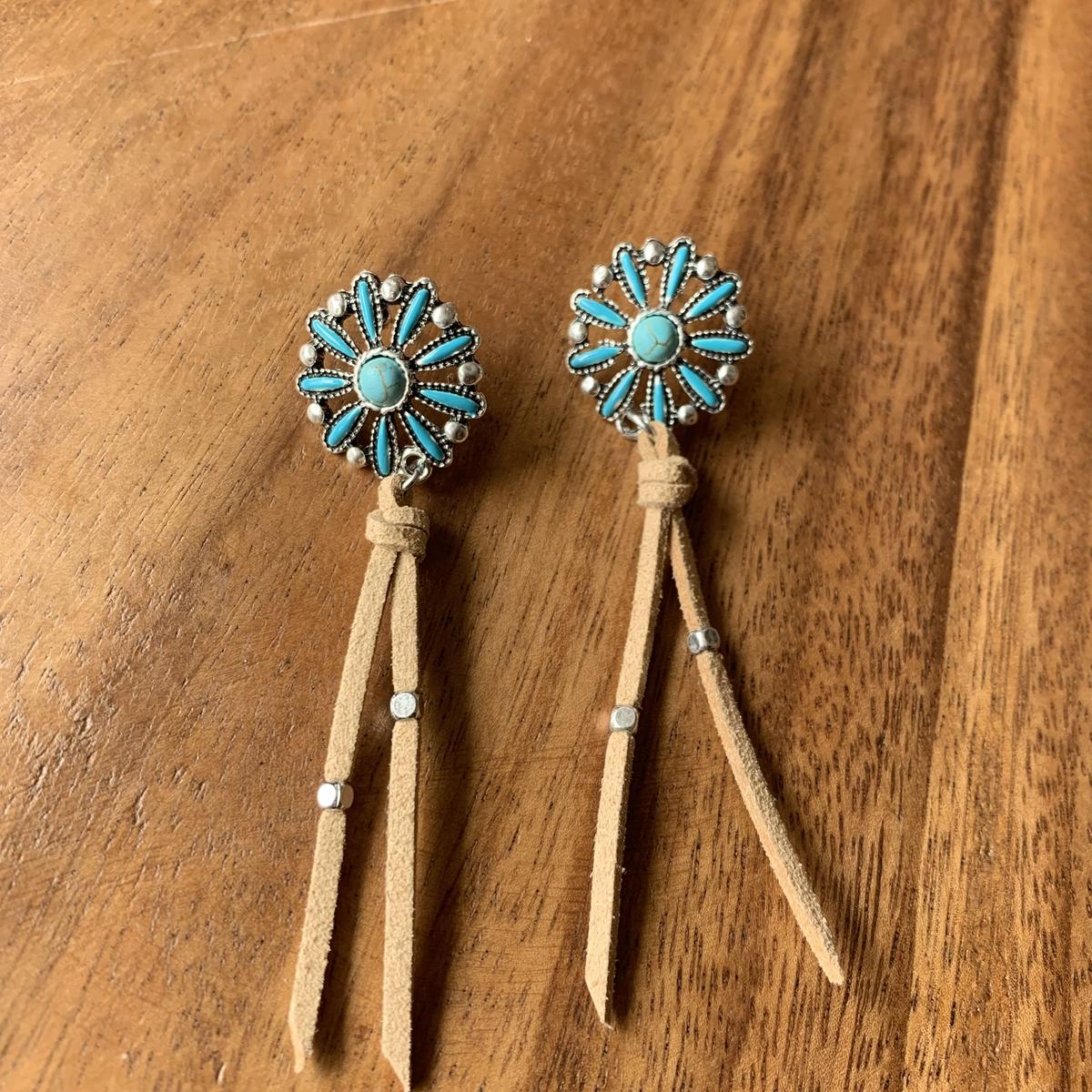 インディアンジュエリーピアス