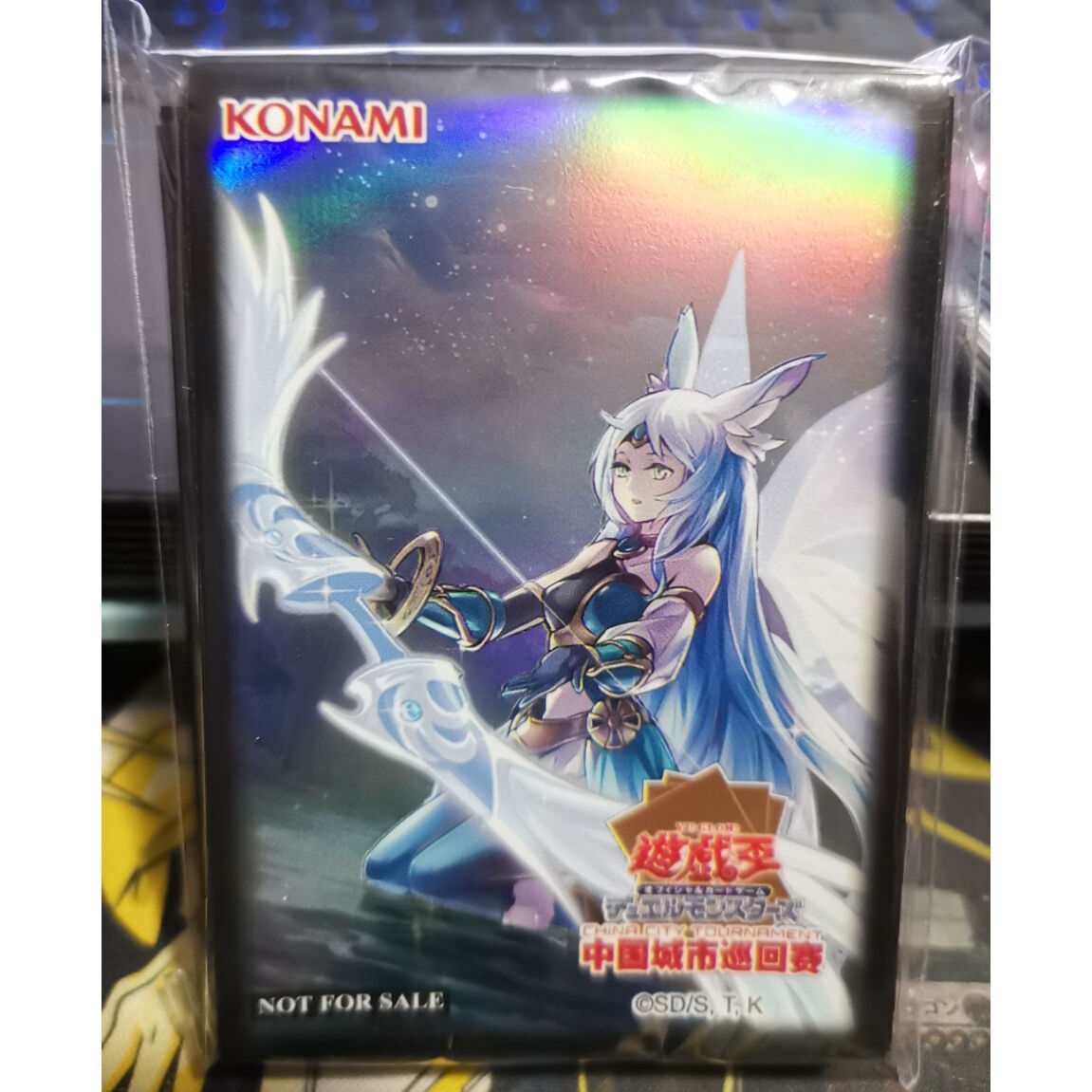 ブラック系高質 遊戯王 召命の神弓-アポロウーサ 中国大会 公式 翌日配送可 召命の神弓-アポロウーサ スリーブ 中国大会 遊戯王