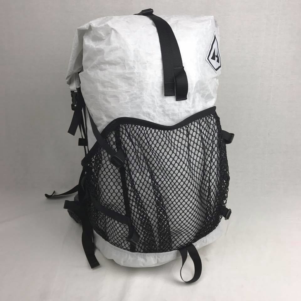 Hyperlite Mountain Gear / 2400 Windrider WHI...