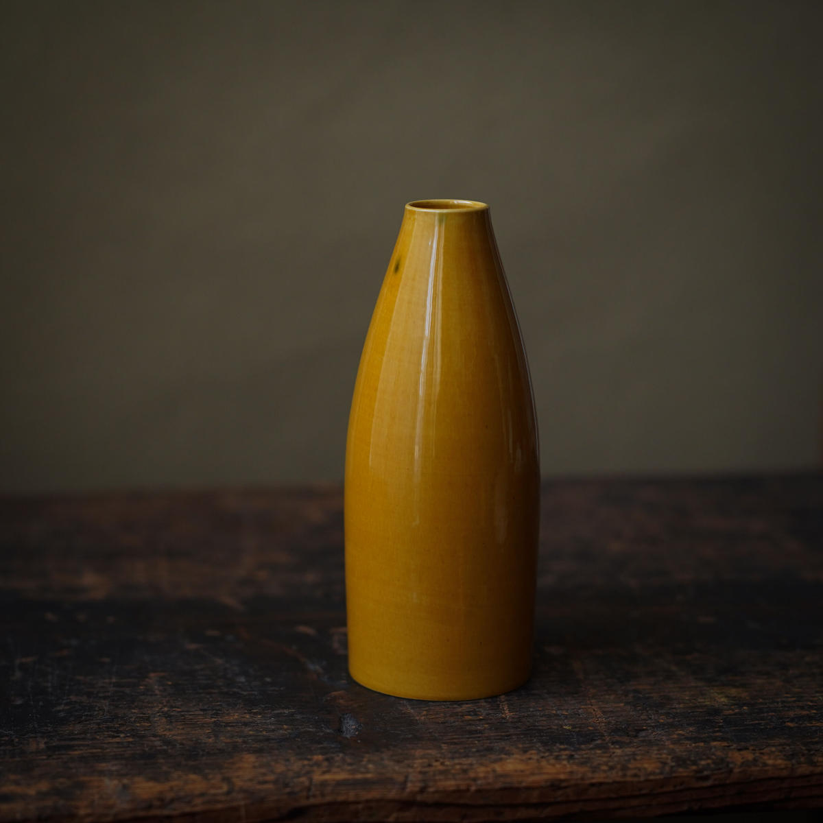 19世紀 珉平焼 無地黄釉徳利 / Minpei Ware Yellow-glazed Sak...