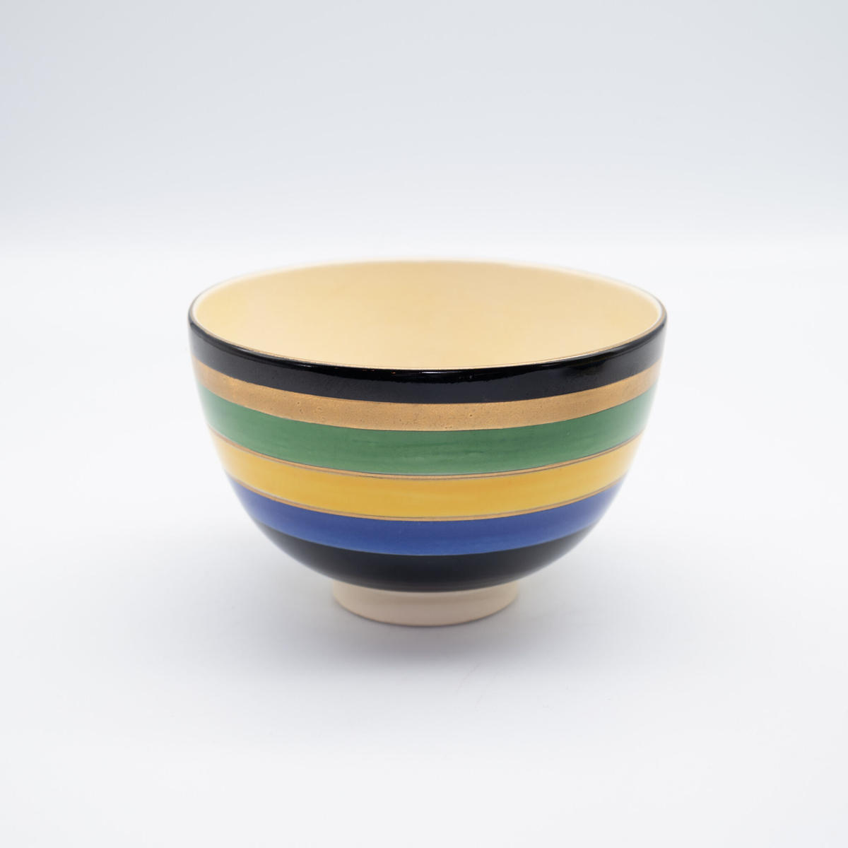 見事な創造力 仁清 茶碗 御所車 直径 : 12㎝ 高 : 7.5㎝ 在銘 至宝