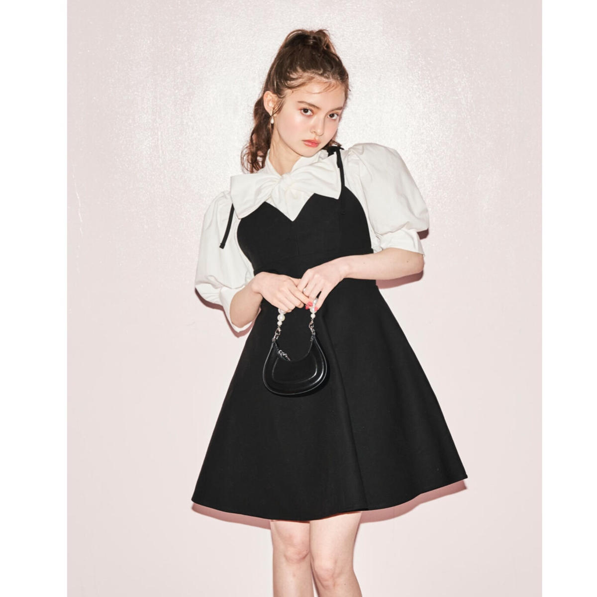 classic elegant mini one-piece(black) | Treat ü...