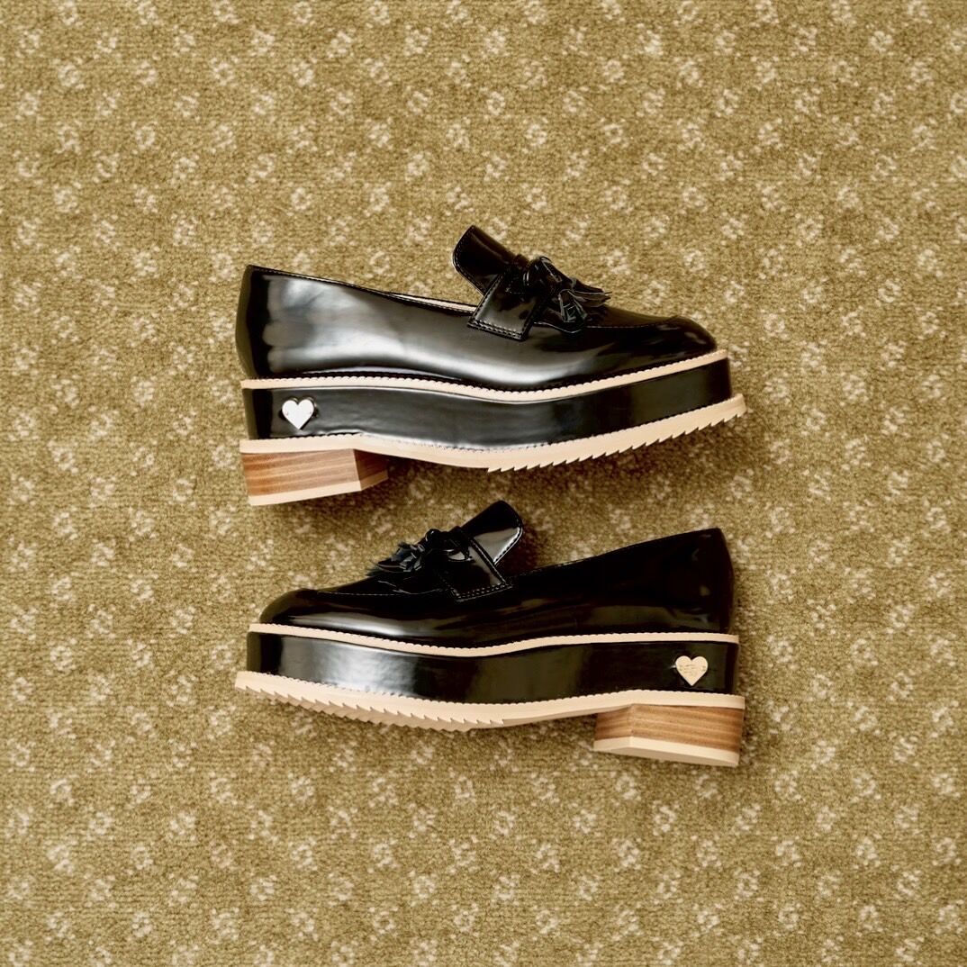 original TÜ platform loafer (black) | Treat ürself