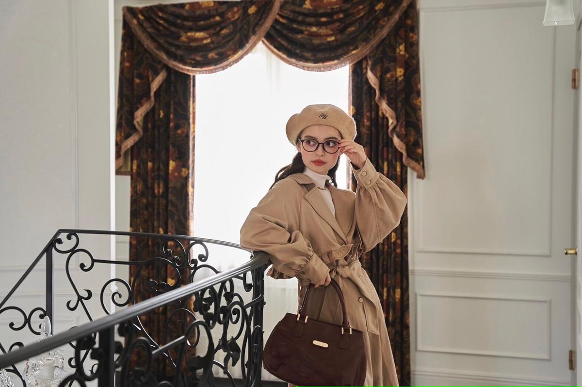 frill UNA trench coat | Treat ürself