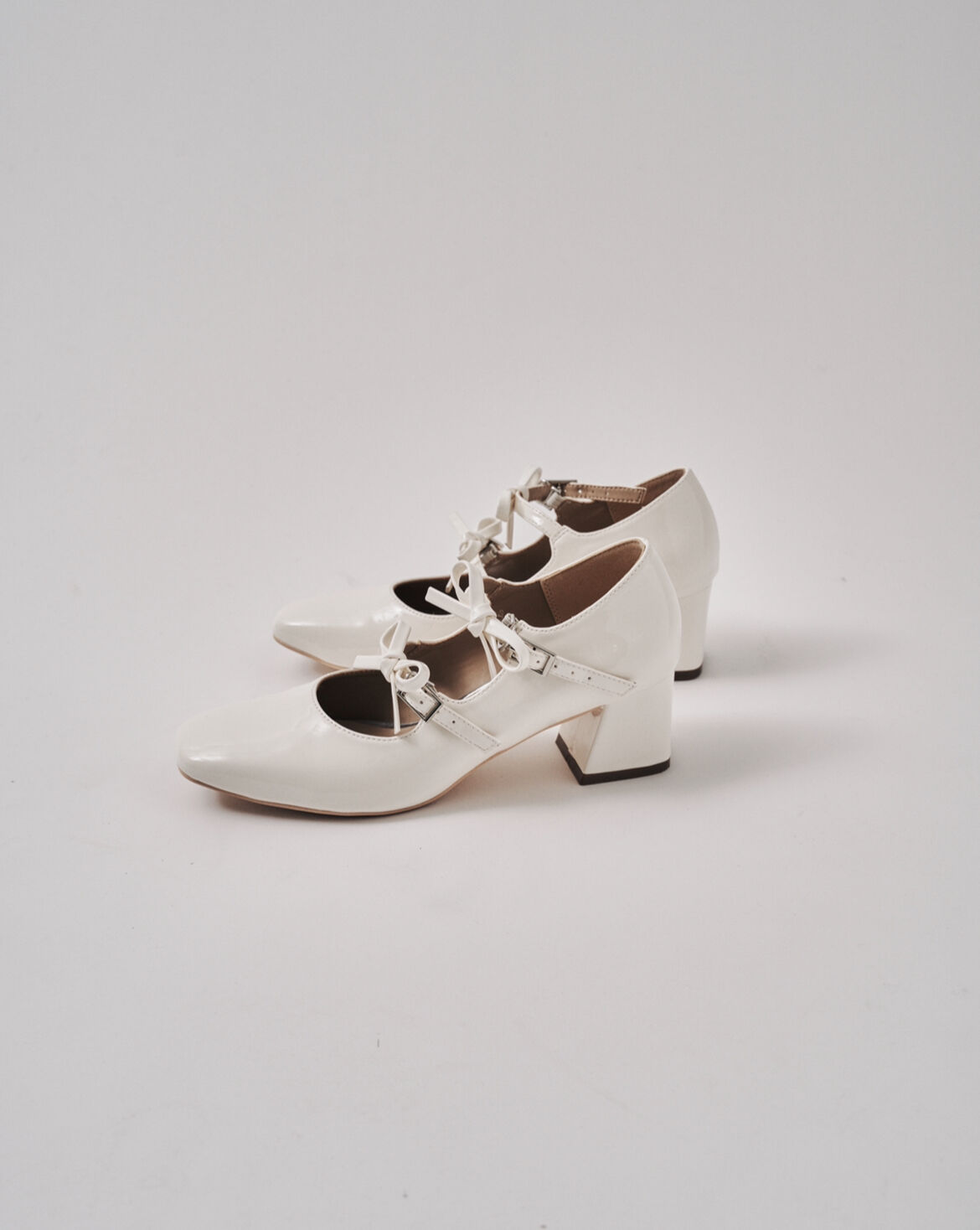 original ribbon girly pumps(white) | Treat ürself original ribbon girly pumps(white) | Treat ürself