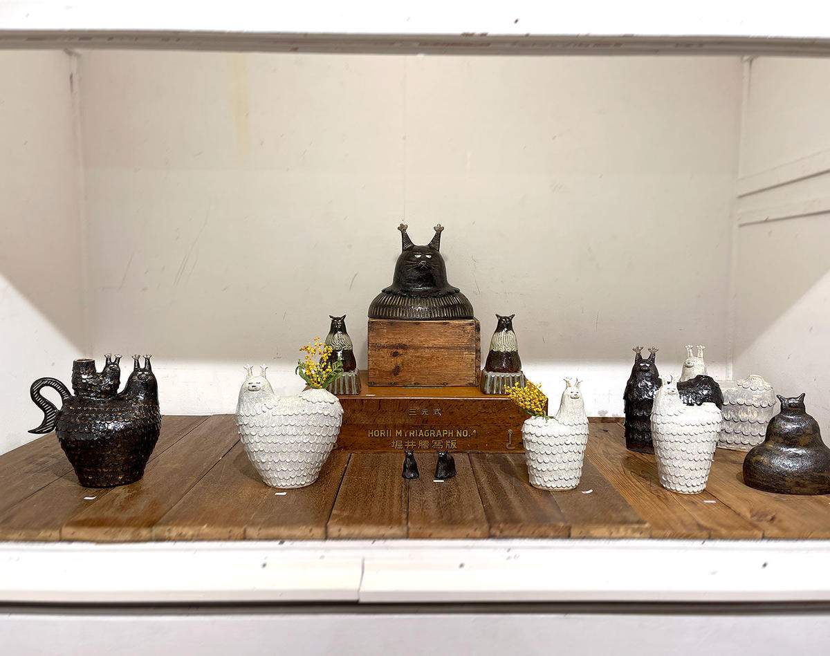 山中正大 フラワーベース 黒猫２ Uresica