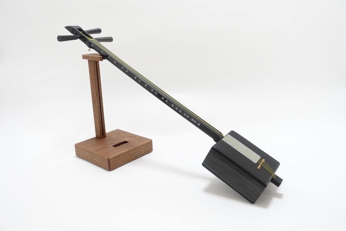 気軽に本格派三味線 黒しゃみボーイ Shamiboy 丸東さわり付き 小