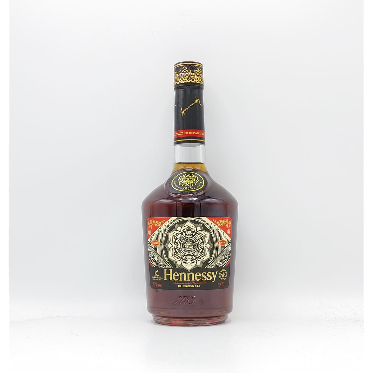 ヘネシーV.S リミテッドエディション Hennessy V.S LIMITED
