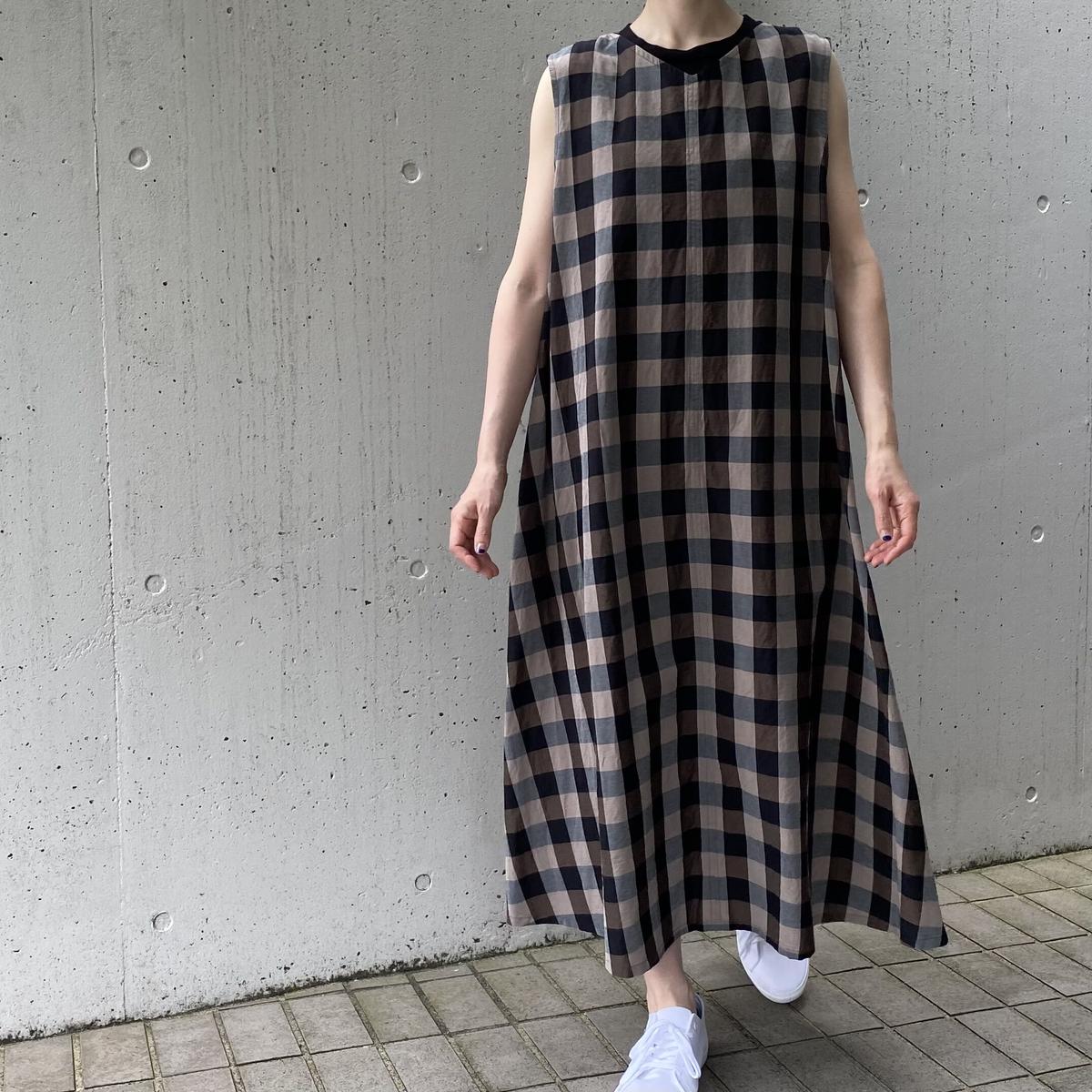 yuni／ユニ ブロックチェック ノースリワンピース | Nine Two
