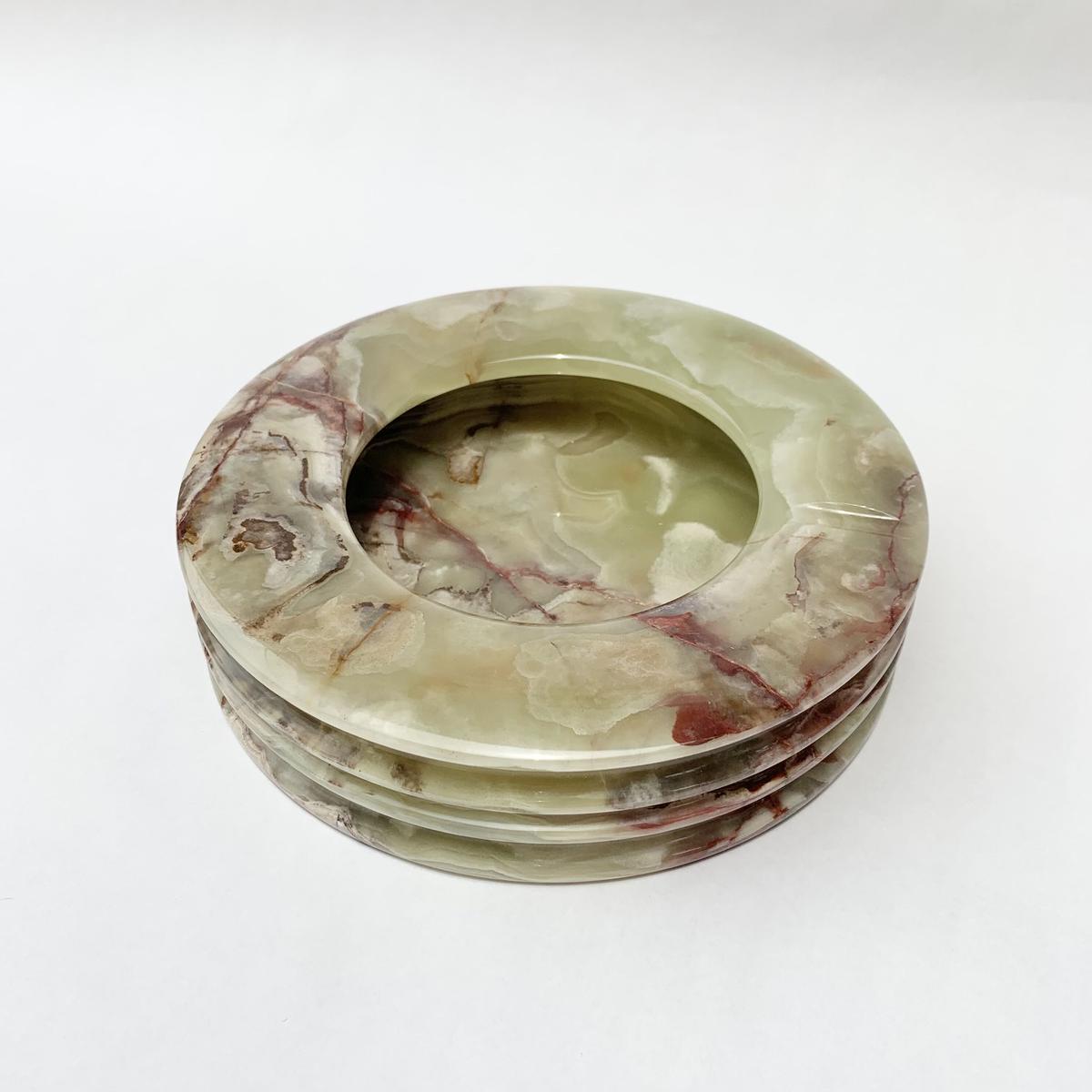 注目の ヴィンテージ 石 vintage hooked トレイ 小物入れ - education