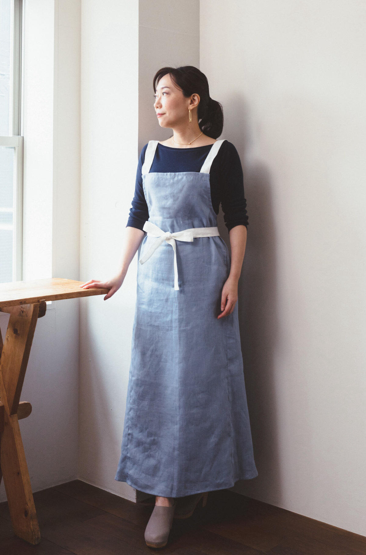 値下げ!若山曜子先生×Fog Linen Work リネンフレアエプロン　藤色 値下げ!若山曜子先生×Fog Linen Work リネンフレアエプロン 藤色