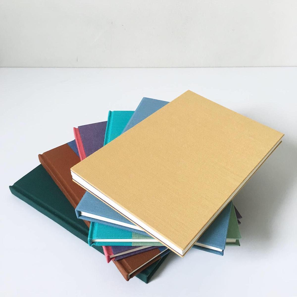 手製本キット 糸かがり綴じと角背上製本 継ぎ表紙 Yonnebookbin