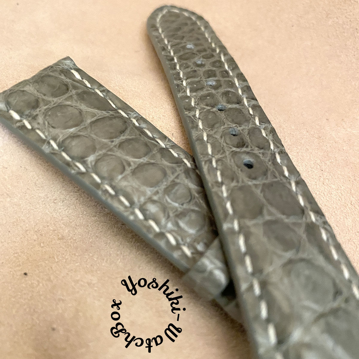2790円 【数量は多】 cro-765 クロコダイル 腕時計ベルト レッドプルーン ラグ幅18mm 2790円 【数量は多】 cro-765 クロコダイル 腕時計ベルト レッドプルーン ラグ幅18mm