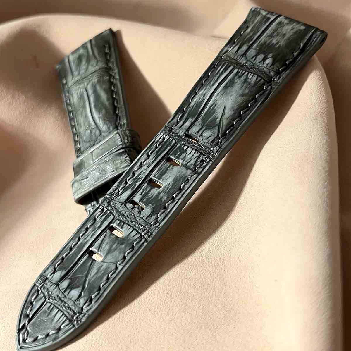 cro-965 クロコダイル レザー 腕時計 ベルト ヌバックグレー (ラグ幅26 mm - バックル幅22 mm)