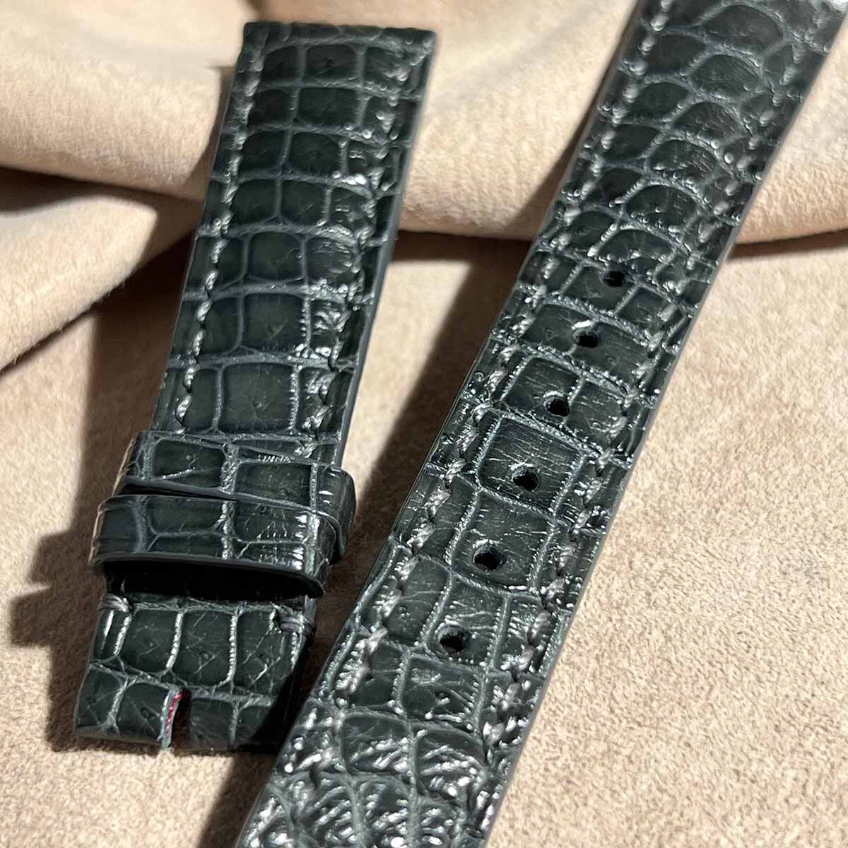 cro-911 クロコダイル レザー 腕時計 ベルト ダークグレー (ラグ幅19 mm - バックル幅16 mm) cro-911 クロコダイル レザー 腕時計 ベルト ダークグレー (ラグ幅19 mm - バックル幅16 mm)