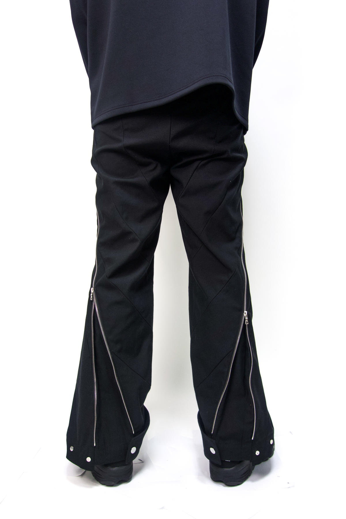 Helvetic サルエルパンツ HLVTC Helvetic サルエルパンツ HLVTC - メルカリ