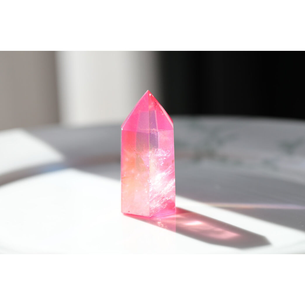 ルビーピンクオーラクォーツ クリスタル