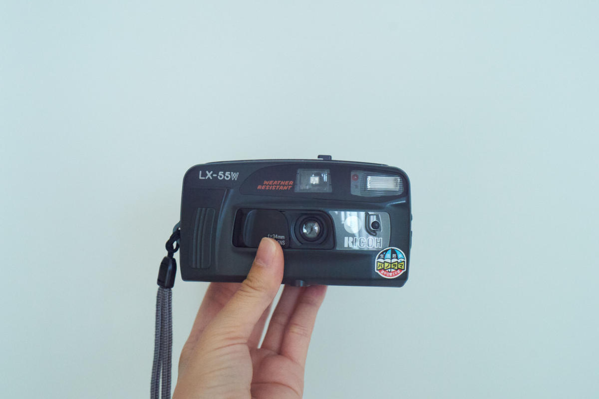 1932【フィルムカメラ入門！】リコー LX-55W