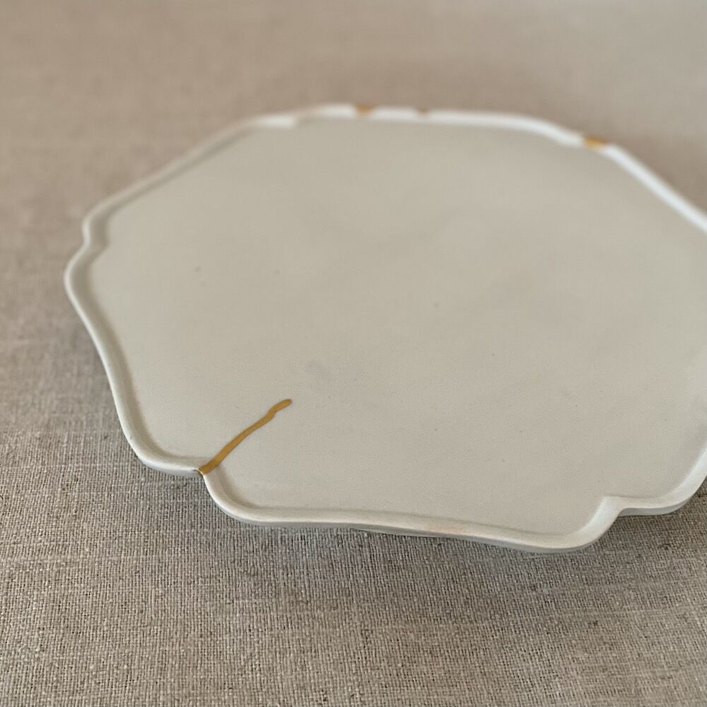 三浦ナオコ 隅切り長皿