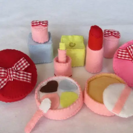 ハンドメイドおもちゃてて