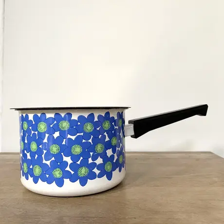 Shop Kissa ja Kukka 期間限定限定 フィネル アラビア ポインセチア花ボール 琺瑯 食器